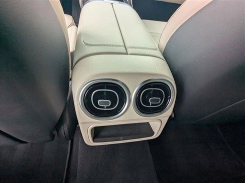Used 2023 Mercedes-Benz C 300 4MATIC Sedan image 17