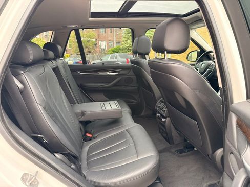 Used 2015 BMW X5 xDrive35i w/ Premium Package AWD/4WD image 9
