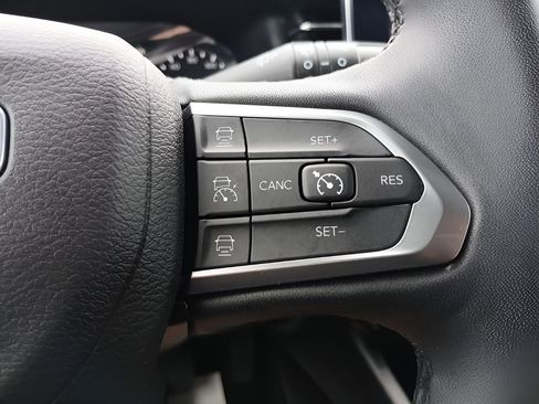 Used 2023 Jeep Compass Limited AWD/4WD image 22