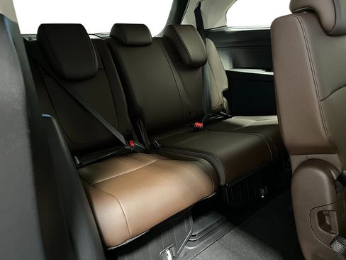 New 2026 Honda Odyssey Touring image 29