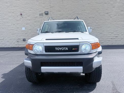 Used 2010 Toyota FJ Cruiser 4WD image 8