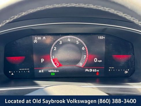 Used 2022 Volkswagen Tiguan SE AWD/4WD image 33