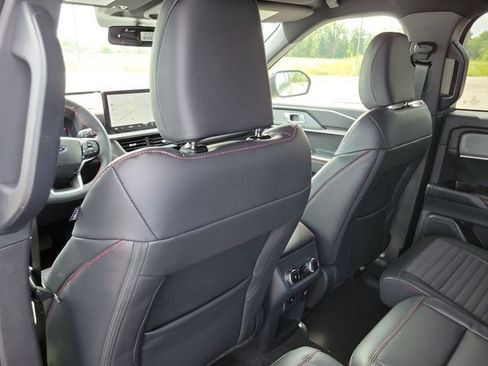 New 2027 Ford Explorer ST-Line w/ Premium Package AWD/4WD image 23