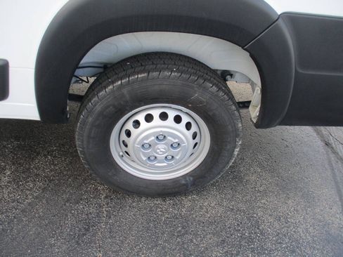 Used 2024 RAM ProMaster 3500 w/ Delivery Van Package FWD image 34