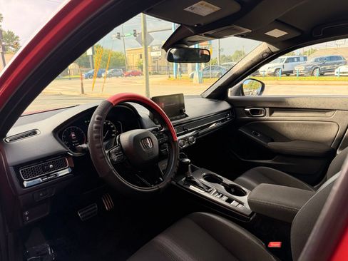 Used 2022 Honda Civic Sport image 11