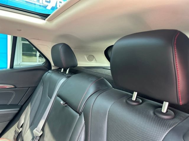Used 2023 Buick Envision Essence w/ Sport Touring Package FWD image 17