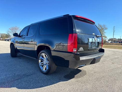 Used 2014 Cadillac Escalade ESV Platinum image 5