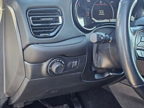 Used 2023 Dodge Durango SXT image 19