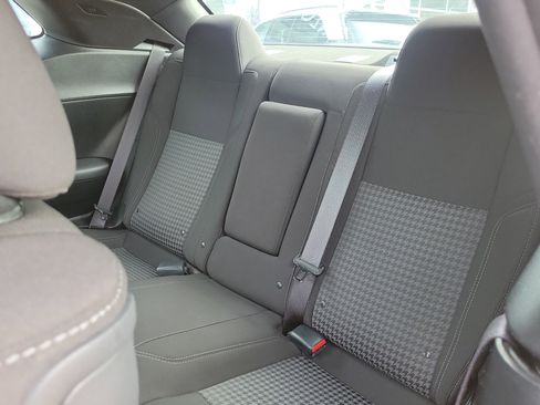 Used 2023 Dodge Challenger SXT image 12