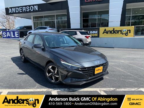 Used 2023 Hyundai Elantra SEL w/ Convenience Package FWD image 1