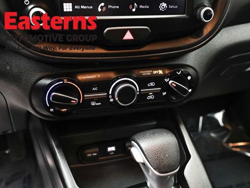 Used 2023 Kia Soul LX w/ Option Group 015 FWD image 20