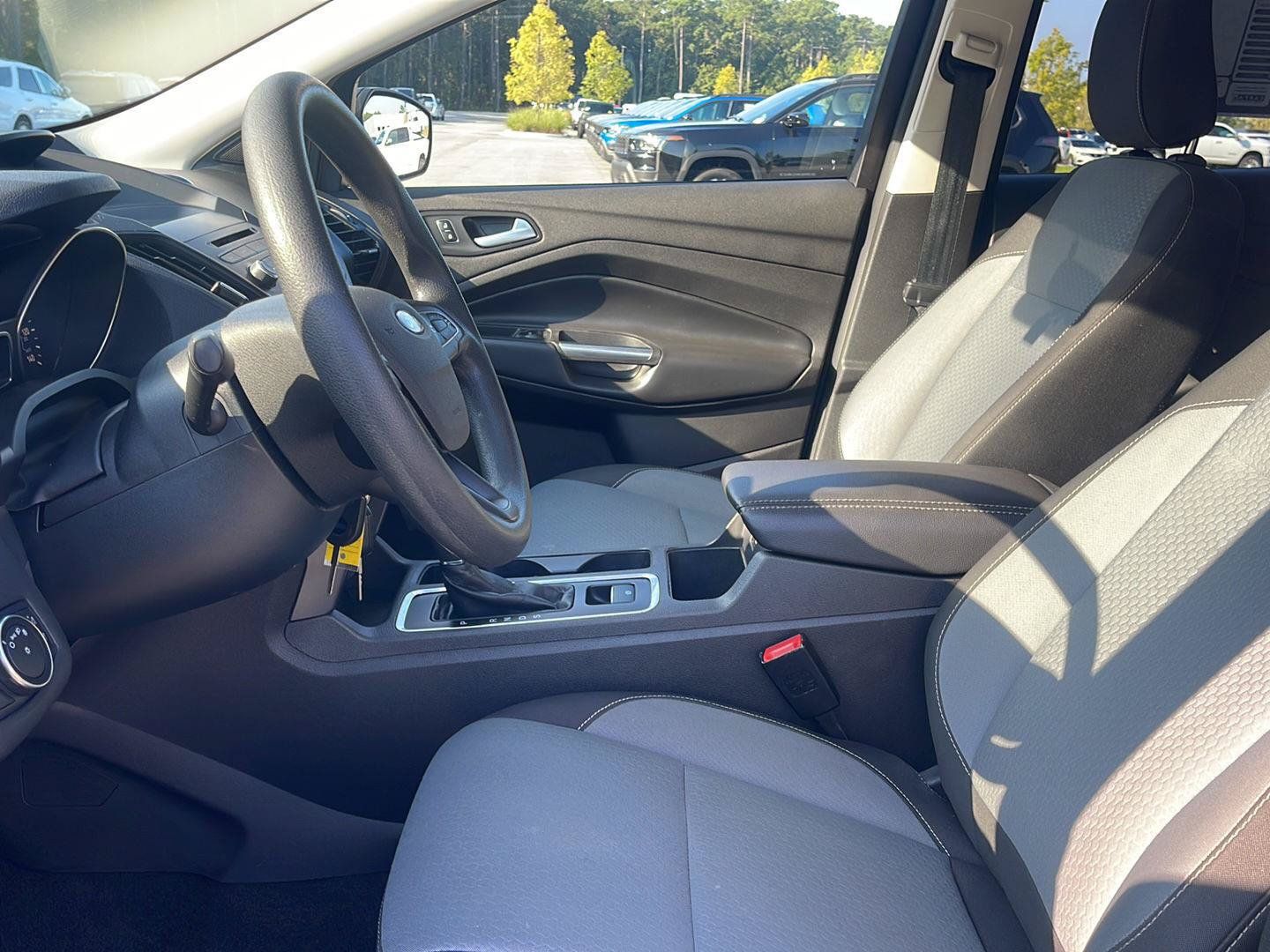 Used 2018 Ford Escape SE AWD/4WD image 18