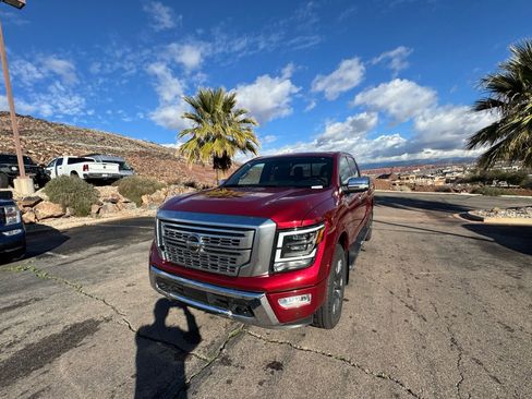 Used 2022 Nissan Titan Platinum Reserve w/ Moonroof Package image 1