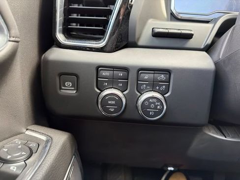 Used 2024 GMC Sierra 1500 Denali w/ Denali Reserve Package AWD/4WD image 22