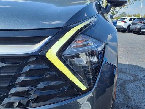 Certified 2023 Kia Sportage EX image 22