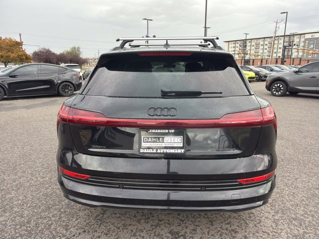 Used 2023 Audi e-tron Premium Plus w/ Premium Plus Package AWD/4WD image 6