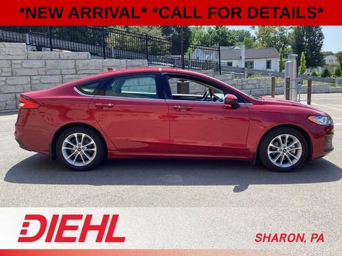 Used 2020 Ford Fusion SE FWD image 8