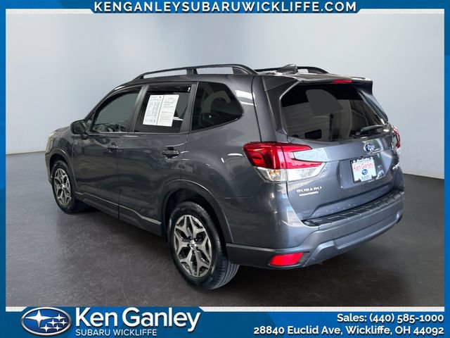 Certified 2021 Subaru Forester Premium w/ Popular Package #1 AWD/4WD image 3