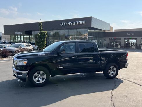 Used 2019 RAM 1500 Big Horn AWD/4WD image 1