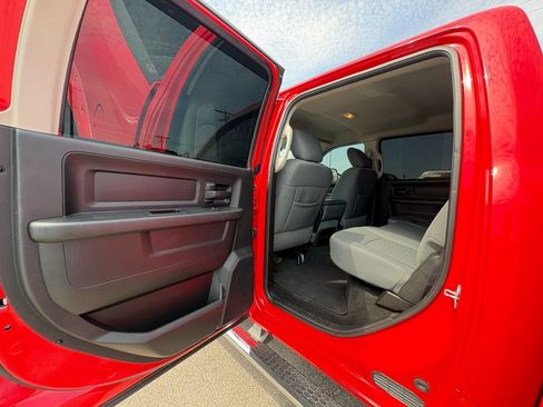 Used 2013 RAM 2500 Tradesman w/ Chrome Appearance Group AWD/4WD image 38