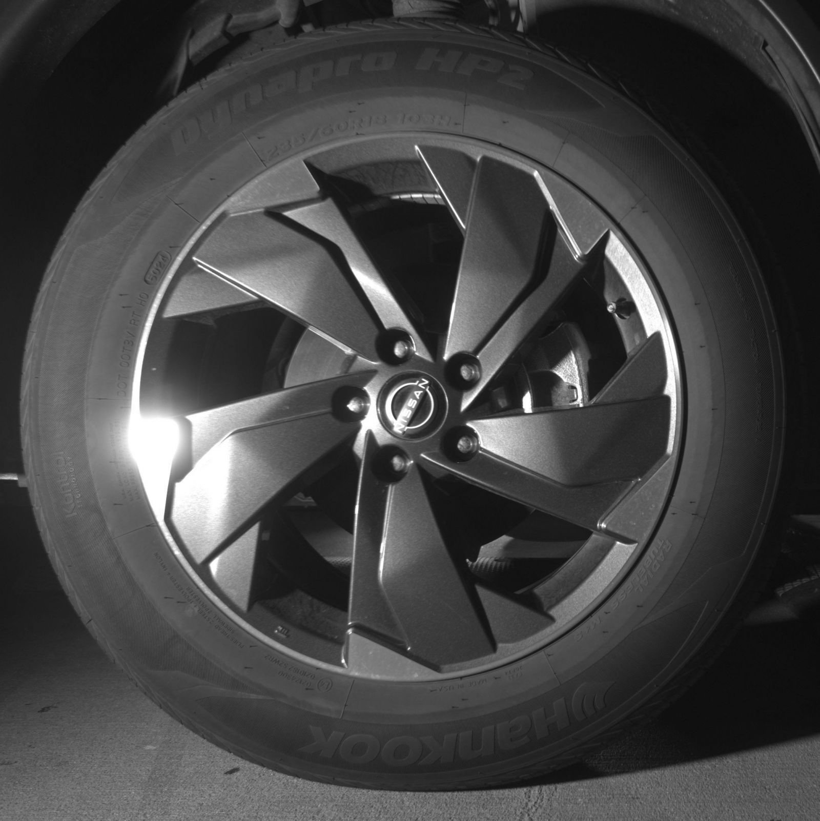 Used 2025 Nissan Rogue SV AWD/4WD image 15