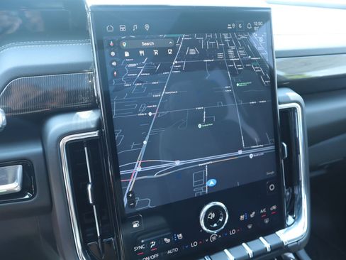 New 2026 GMC Yukon XL Elevation w/ Elevation Premium Package AWD/4WD image 8