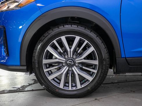 Used 2023 Nissan Kicks SV FWD image 27