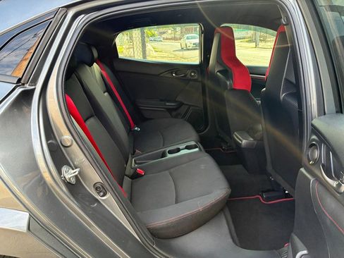 Used 2019 Honda Civic Type R image 17