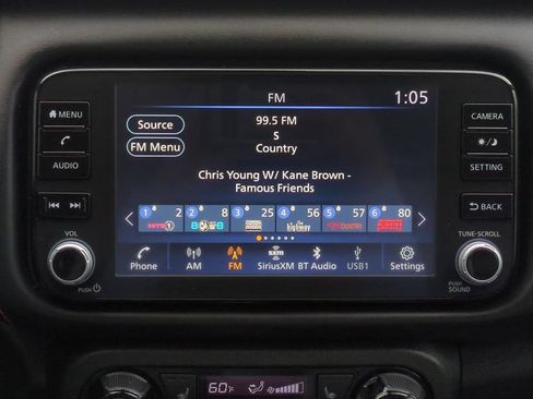 Certified 2024 Nissan Kicks SR w/ SR Premium Package FWD image 17