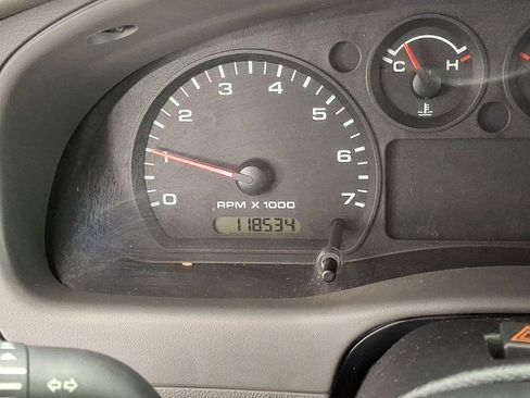 Used 2011 Ford Ranger XLT image 13