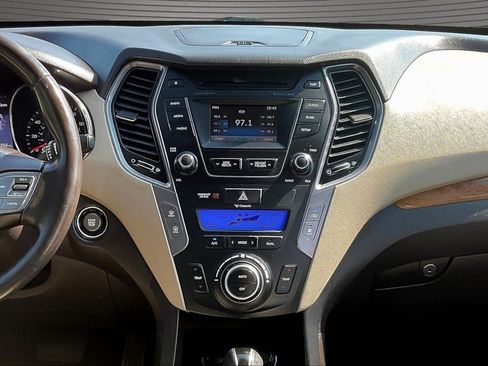 Used 2013 Hyundai Santa Fe Limited AWD/4WD image 9