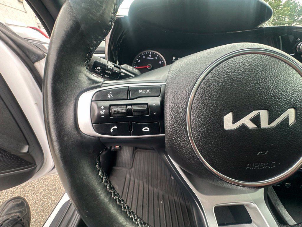 Used 2023 Kia K5 GT-Line AWD/4WD image 14