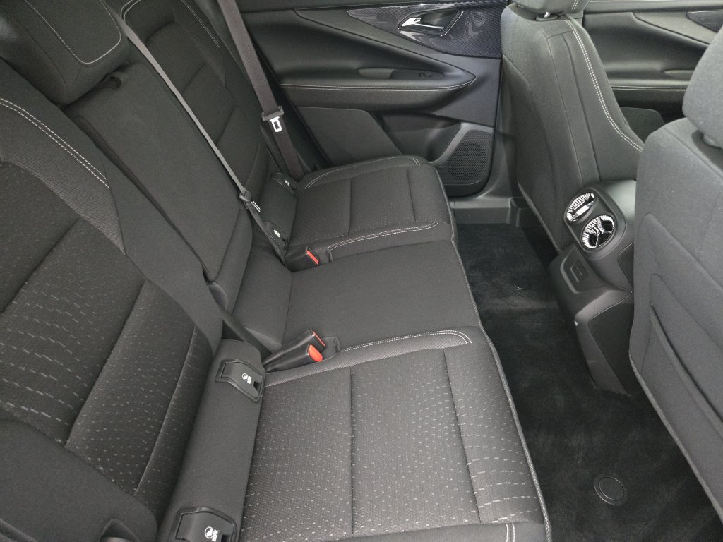 New 2025 Chevrolet Blazer EV LT w/ Midnight/Sport Edition FWD image 34