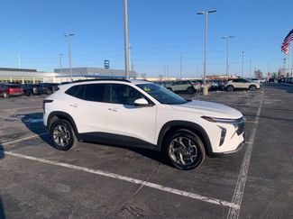 Used 2025 Chevrolet Trax LT w/ LT Convenience Package video 1