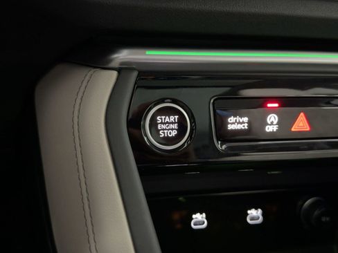 New 2025 Audi Q5 Premium image 26