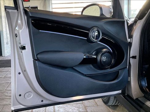 Used 2024 MINI Cooper S image 23