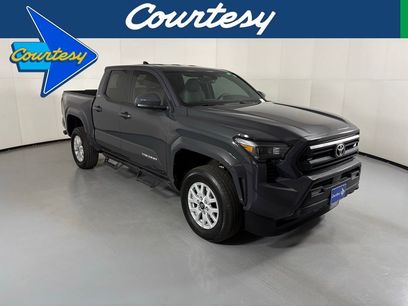 Used 2025 Toyota Tacoma SR5