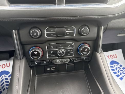 Used 2023 Chevrolet Suburban Z71 image 21