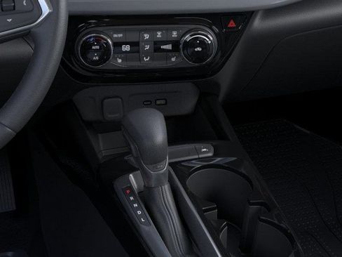 New 2026 Chevrolet Trax LT w/ Midnight Edition FWD image 23