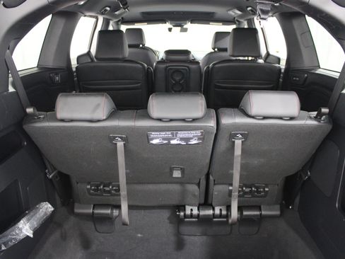 Used 2025 Honda Odyssey Sport-L image 22