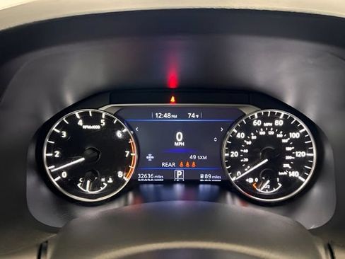Used 2025 Nissan Altima 2.5 SV FWD image 18