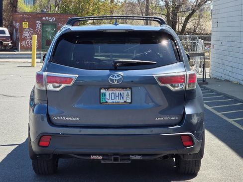 Used 2015 Toyota Highlander Limited Platinum AWD/4WD image 7