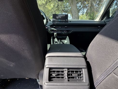 Used 2025 Honda Accord SE image 36