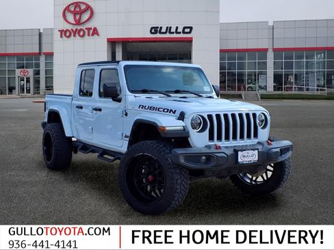 Used 2022 Jeep Gladiator Rubicon w/ Trailer Tow Package AWD/4WD image 1