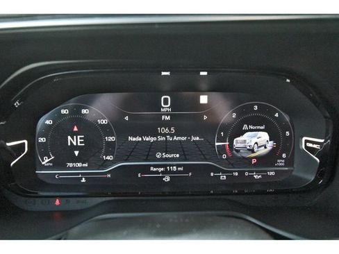 Used 2022 GMC Yukon Denali w/ Denali Ultimate Package RWD image 13