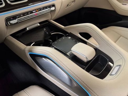 Used 2024 Mercedes-Benz GLE 450 GLE 450 image 17