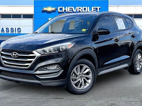 Used 2018 Hyundai Tucson SEL image 3