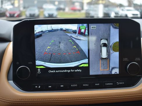 Certified 2023 Nissan Rogue Platinum w/ Platinum Premium Package image 31