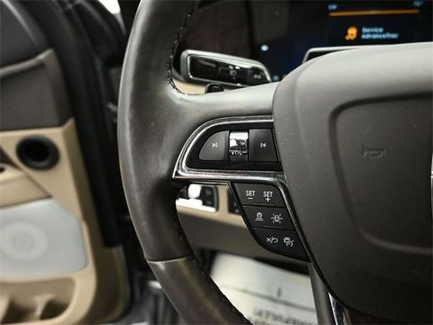 Used 2022 Lincoln Navigator Reserve image 15