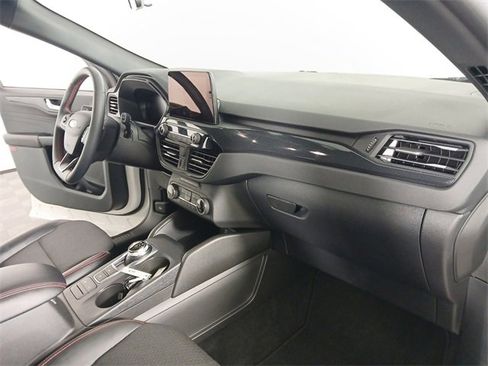 Used 2025 Ford Escape ST-Line Select image 19